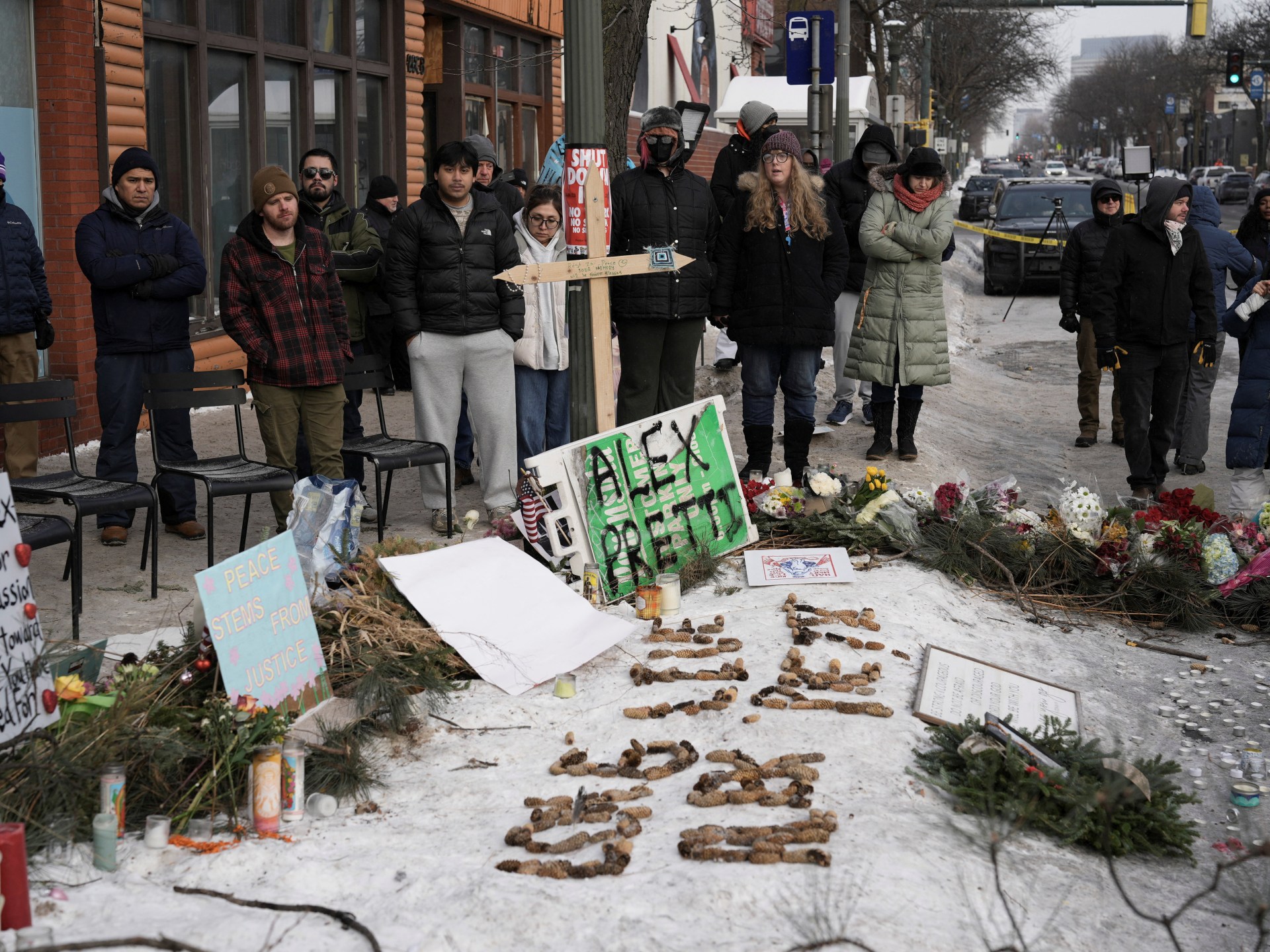 Minnesota governor wants federal immigration agents out after Pretti killed | Protests News Minnesota governor wants federal immigration agents out after Pretti killed | Protests News
