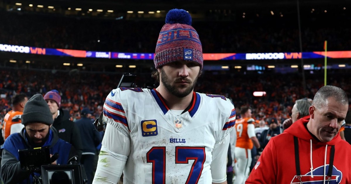 Josh Allen Breaks Down in Tears After Buffalo Bills’ Playoffs Loss Josh Allen Breaks Down in Tears After Buffalo Bills’ Playoffs Loss