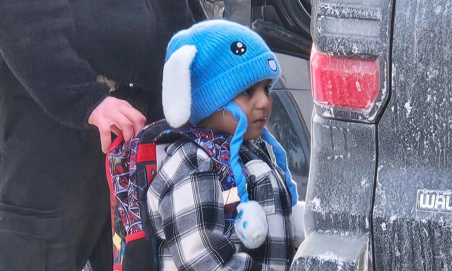ICE Agents Detain 5-Year-Old, Use Boy To “Bait” Dad ICE Agents Detain 5-Year-Old, Use Boy To “Bait” Dad