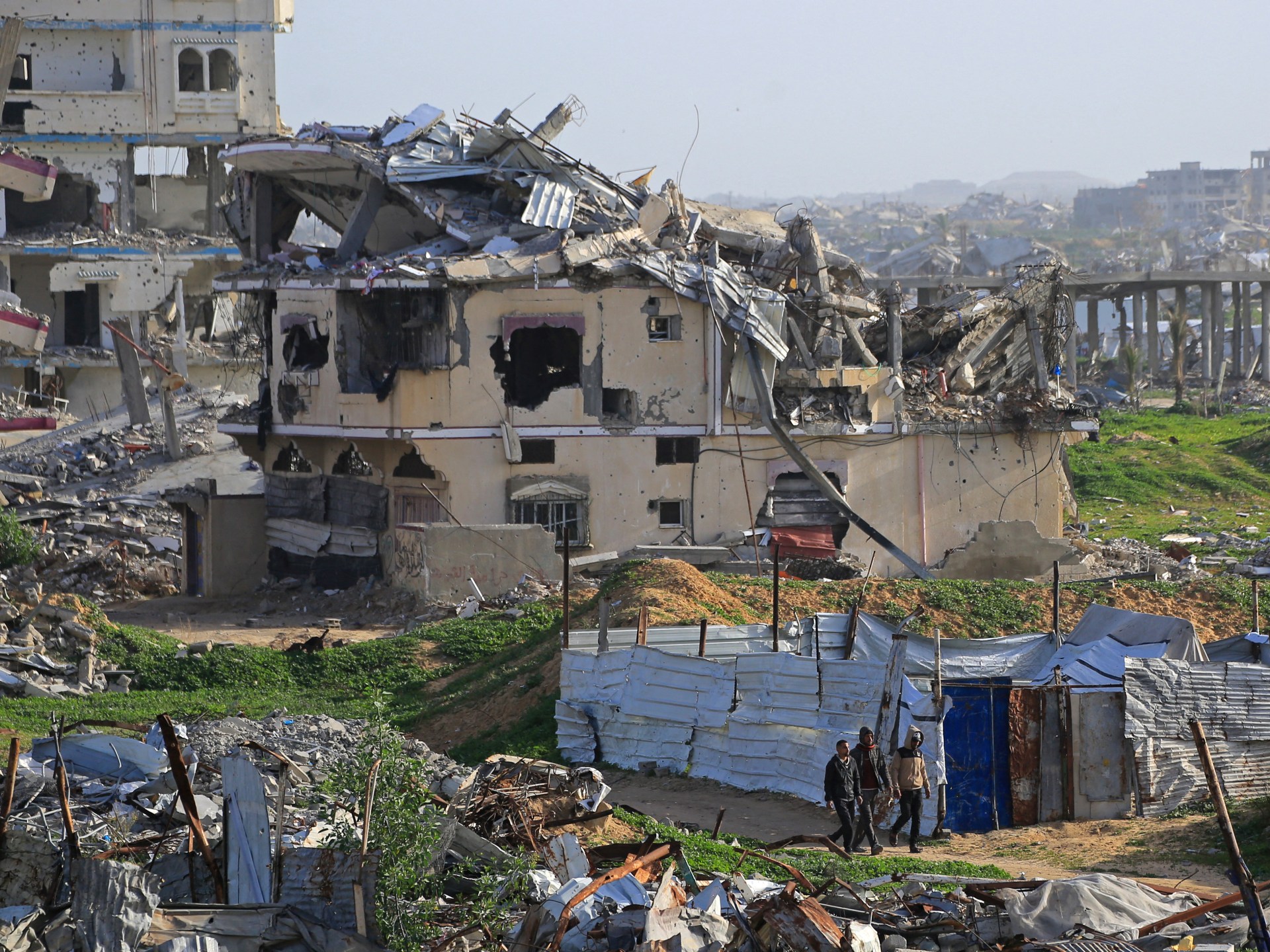 Hamas says gave Israel, mediators details about last Gaza captive’s remains | Israel-Palestine conflict News Hamas says gave Israel, mediators details about last Gaza captive’s remains | Israel-Palestine conflict News
