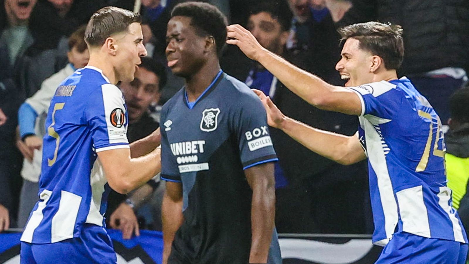 FC Porto 3 – 1 Rangers FC Porto 3 – 1 Rangers