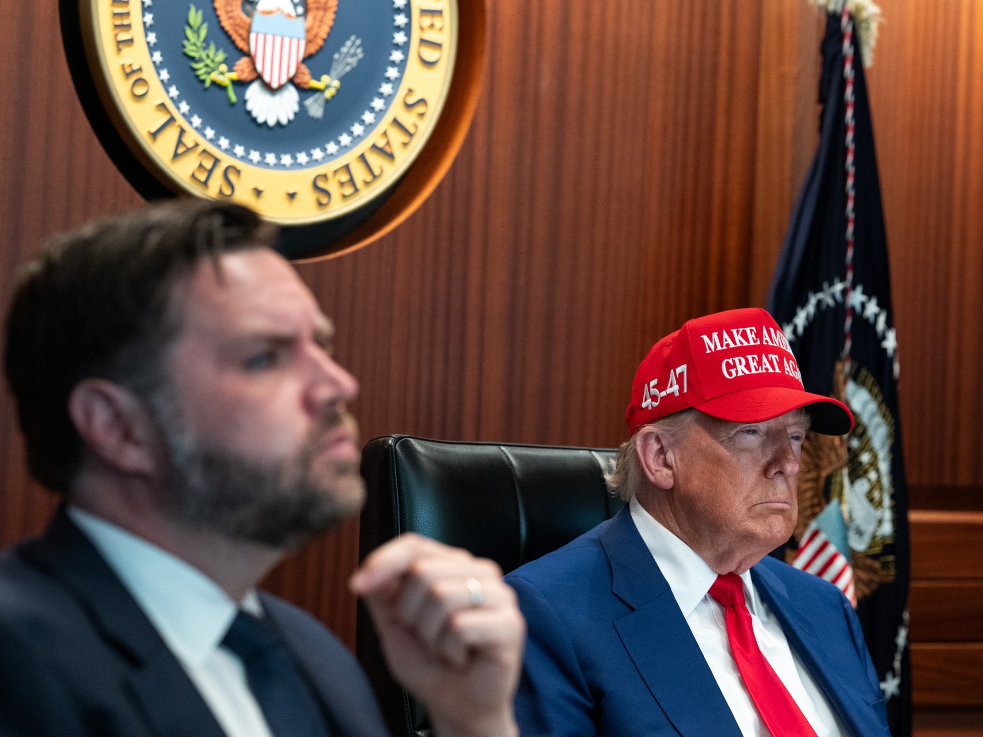 Trump, JD Vance vilify ‘lawless’ Supreme Court justices over tariff ruling | Trade War News Trump, JD Vance vilify ‘lawless’ Supreme Court justices over tariff ruling | Trade War News