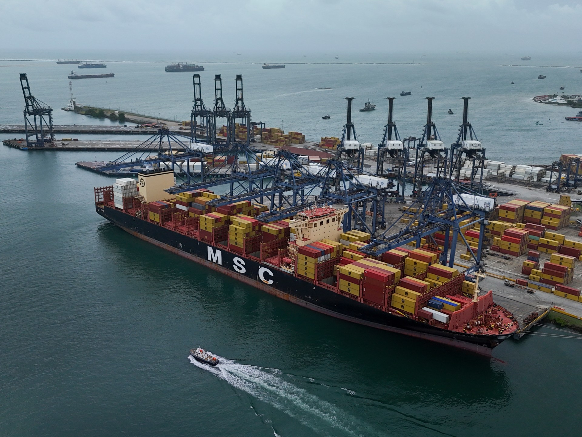 Hong Kong conglomerate says Panama Canal ports seized by authorities | International Trade News