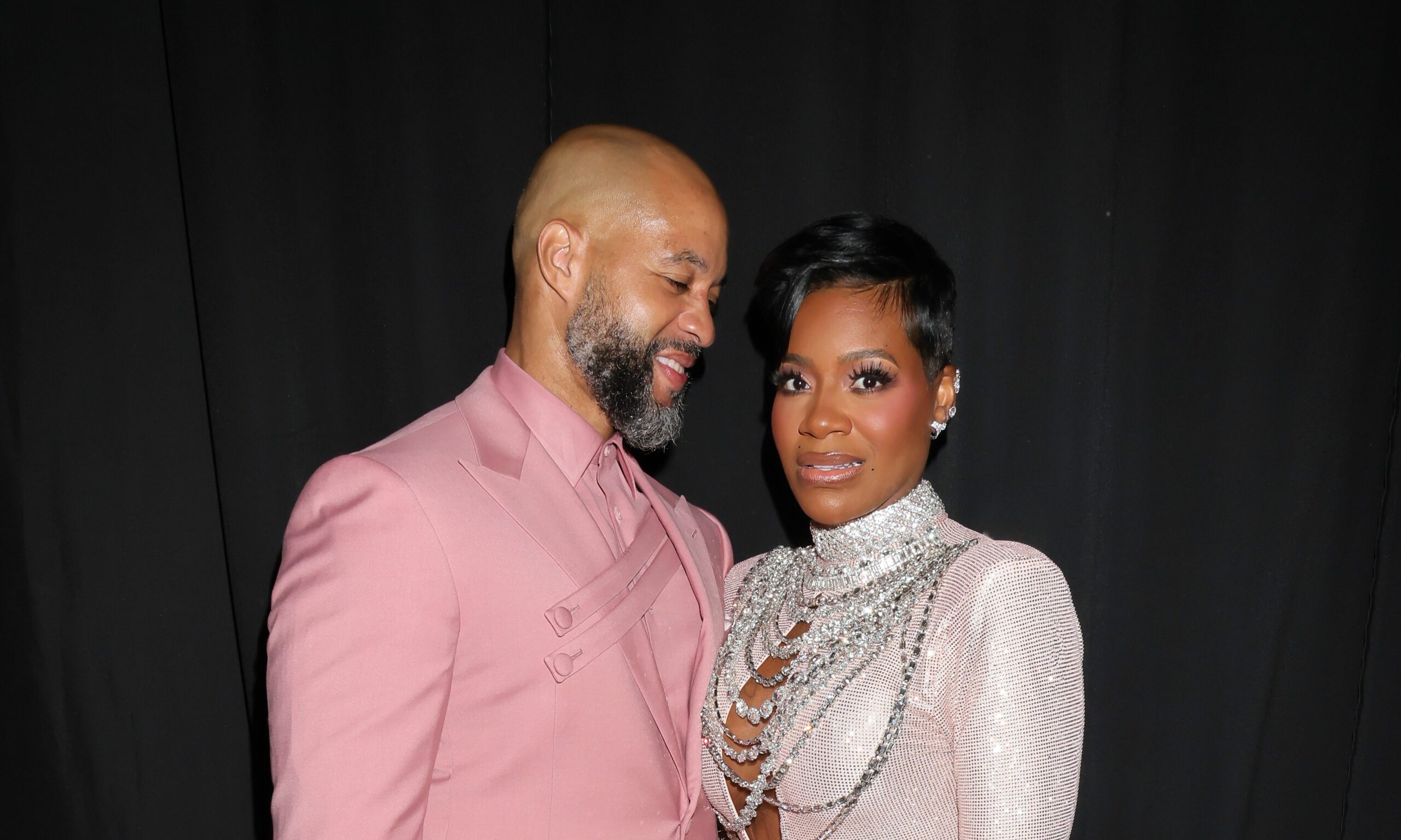 Fantasia Slams Dad After He Accuses Her Husband Of Stealing Fantasia Slams Dad After He Accuses Her Husband Of Stealing