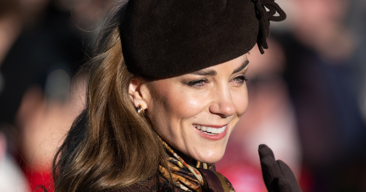 Kate Middleton’s Classy Gold Hoops Style Is $13 on Amazon Kate Middleton’s Classy Gold Hoops Style Is $13 on Amazon