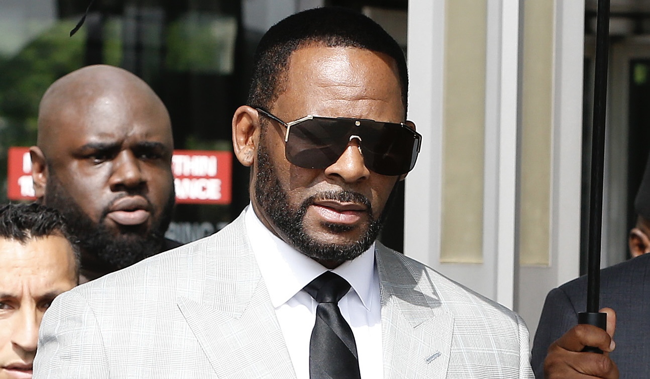 Reshona Landfair Breaks Silence On Tape With R. Kelly (VIDEO) Reshona Landfair Breaks Silence On Tape With R. Kelly (VIDEO)