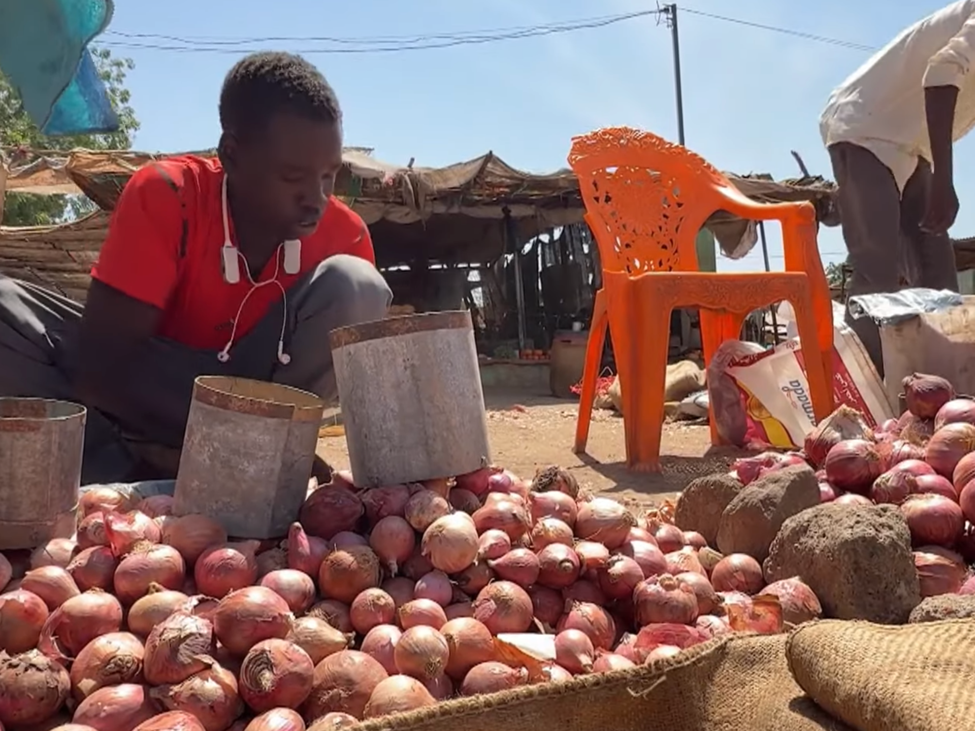 As Sudanese city returns to life after two-year siege, drone threat lingers | Sudan war News As Sudanese city returns to life after two-year siege, drone threat lingers | Sudan war News