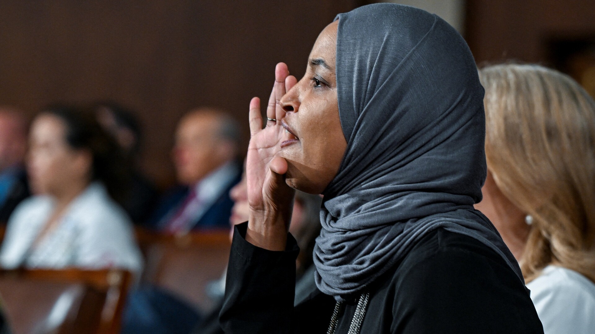 Trump says lawmakers Ilhan Omar, Rashida Tlaib should be removed from US | Racism News Trump says lawmakers Ilhan Omar, Rashida Tlaib should be removed from US | Racism News